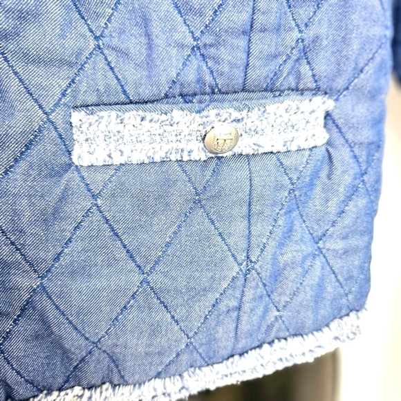 Talbots Fringe Quilted Chambray Jacket Size 4 EUC (Runs small) - Picture 14 of 15